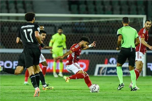 مواجهة قوية بين الأهلي وزد.. التشكيل المتوقع والغيابات المؤثرة