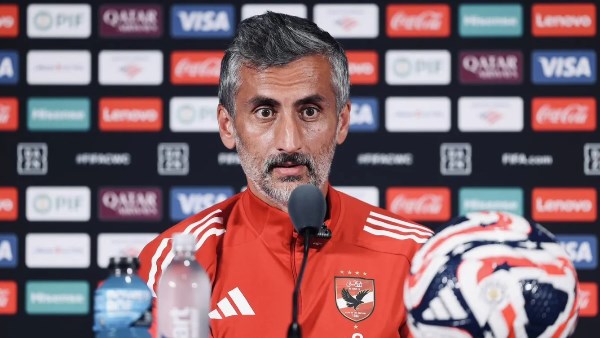 إيقاف قيد الأهلي.. ناقد رياضي يفجر مفاجأة بعد حكم ريبيرو ضد القلعة الحمراء