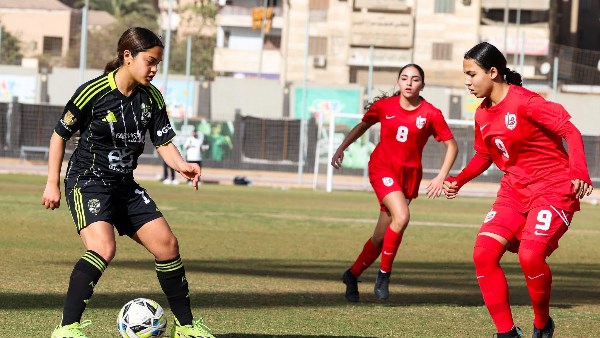 الأهلي يتوج بطلا للمرة الثانية علي حساب مسار بدوري الناشئات 2009