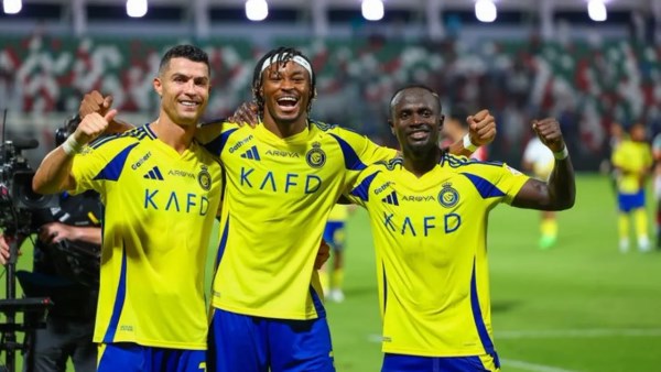 النصر يتفوق على الفتح بثنائية بالدوري السعودي