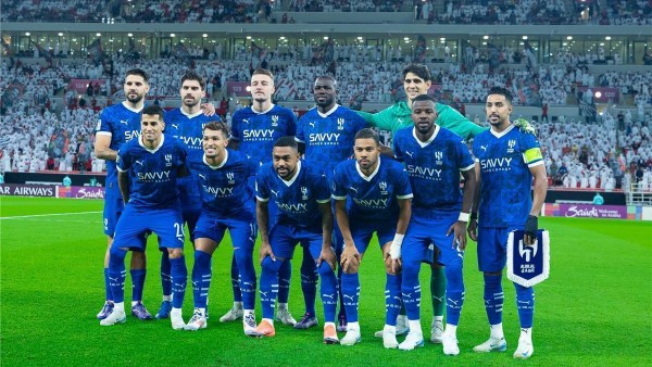 دوري روشن السعودي .. بنزيما يقود هجوم الهلال أمام اتحاد جدة