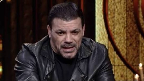 معيطتش في وفاة والدي.. عمرو زكي يكشف عن أصعب لحظات حياته