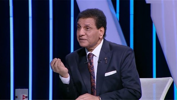 فاروق جعفر يحذر: الزمالك يواجه صعوبات بسبب ضغط المباريات