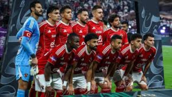 قناة مجانية وحيدة تنقل مباراة الأهلي ضد الجيش الملكي في دوري أبطال أفريقيا