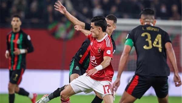 شغب مباراة الأهلي والجيش الملكي.. كاف يستمع للأطراف ويترقب القرارات الأسبوع المقبل