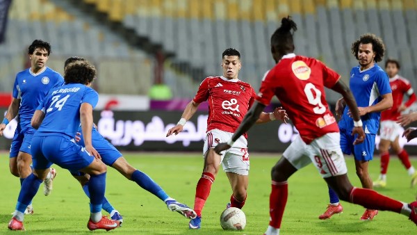 محمد أضا: كل دقيقة بيلعبها كامويش «بتحرجه».. واللاعب مش شخصية الأهلي