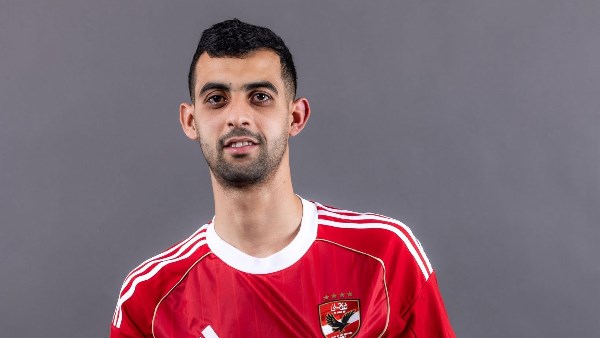 خليفة فتوح.. نجم الزمالك يشيد بمهارات يوسف بلعمري في أول ظهور له