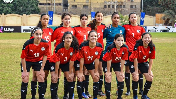 هجوم نحل وإجبار على اللعب.. كيف ودّع منتخب مصر للسيدات تصفيات كأس العالم؟ | تفاصيل