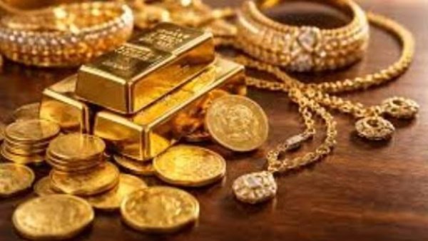 أشهر عيار ذهب يسجل 7165 جنيها صباح اليوم 6-3-2026