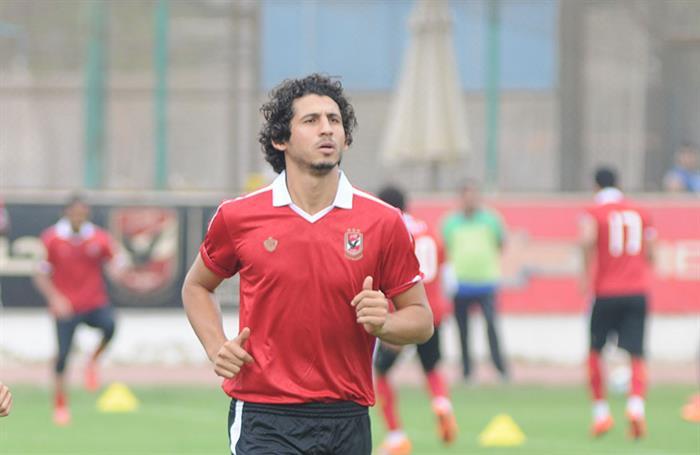 مع الترشيحات لعودته .. 3 أسباب تمنع الأهلي من التفاوض مع أحمد حجازى