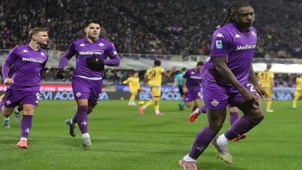 أودينيزي يضرب فيورنتينا بثلاثية ويبتعد عن مناطق الخطر في الكالتشيو