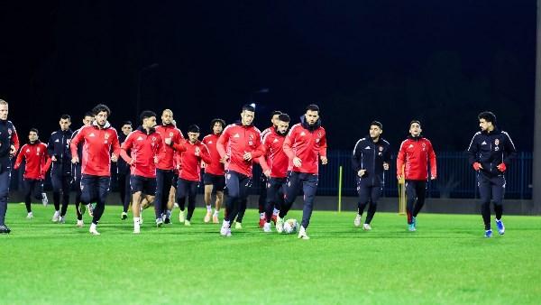 محمد فارس يطالب الأهلي بإعلان قرارات الهيكلة: لا تتركوها للتسريبات