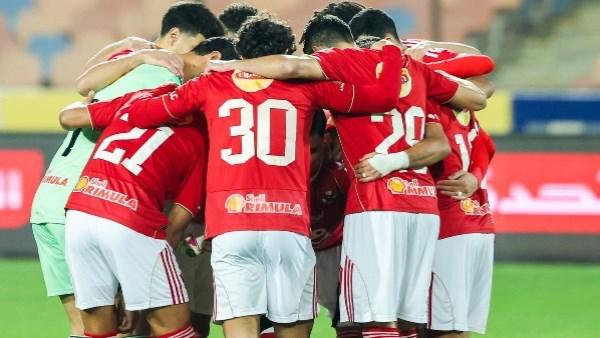اتجاه داخل الأهلي لفرض عقوبات مالية بعد الخروج الإفريقي.. وتقييم شامل للاعبين