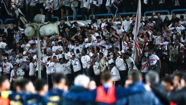 إعلامي بعد فوز الزمالك على بيراميدز : الأبيض بيعمل "إعجاز"