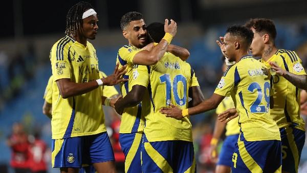 دوري روشن للمحترفين | النصر السعودي يتفوق على الخليج بهدف في الشوط الأول