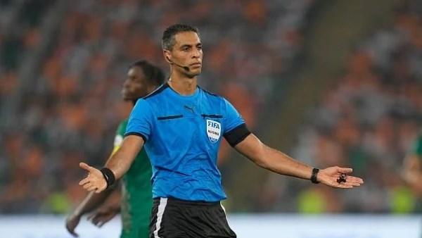 بيراميدز يعترض على أمين عمر ومحمود عاشور