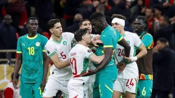 بعد تجريد السنغال.. غينيا تطالب كاف بسحب لقب 1976 من المغرب