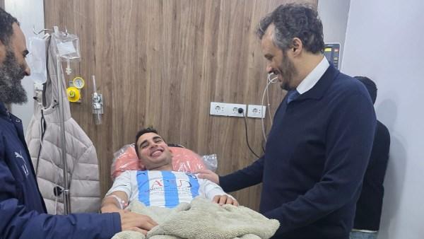 فاق وبقى كويس.. ممدوح عيد يطمئن على الحالة الصحية لـ محمد حمدي