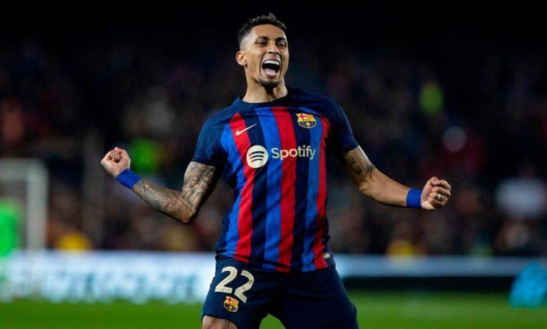 برشلونة يمنح رافينيا راحة بعد إصابته مع البرازيل