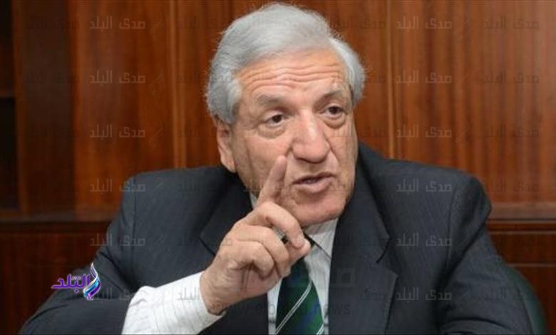 الملاذات الآمنة تظل مستقرة.. فخري الفقي لـ«صدى البلد»: التحوط العالمي يحد من تقلبات الذهب والدولار