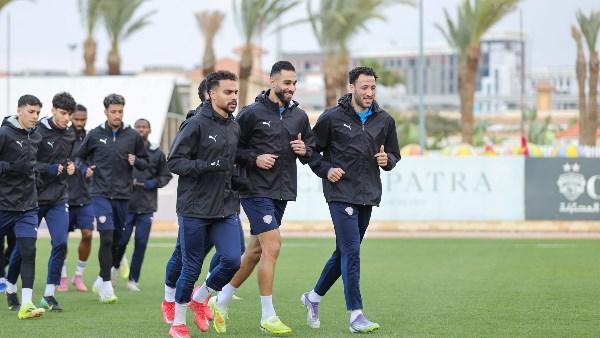 سيراميكا كليوباترا يواصل استعداداته لمواجهة الأهلي في الدوري الممتاز .. صور