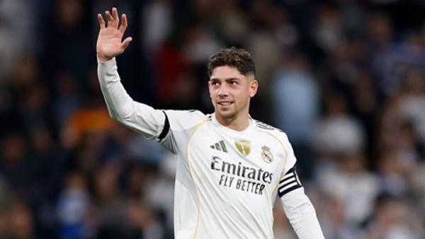 بعد ضرب ريال مدريد مانشستر سيتي بثنائية.. أمير هشام يشيد بـ «فالفيردي»