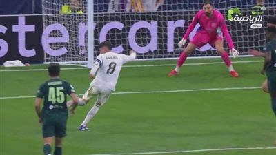 الريال ضد مان سيتي.. فيديريكو فالفيردي يسجل الهدف الثاني لـ ريال مدريد في مرمى مانشستر سيتي بدوري أبطال أوروبا