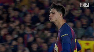 برشلونة.. مارك بيرنال يسجل الهدف الثالث لـ برشلونة في مرمى أتلتيكو مدريد بنصف نهائي كأس ملك إسبانيا