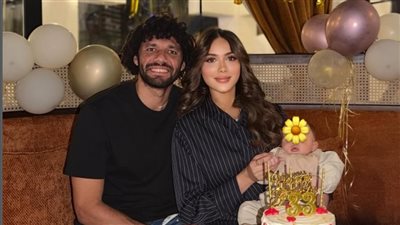 محمد النني يكشف حقيقة انفصاله عن زوجته المغربية.. ويطلب احترام خصوصيته