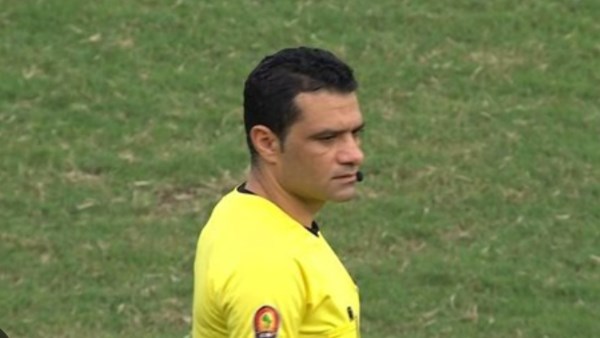 خبير تحكيمي يكشف أحقية الزمالك في ضربة جزاء أمام بيراميدز
