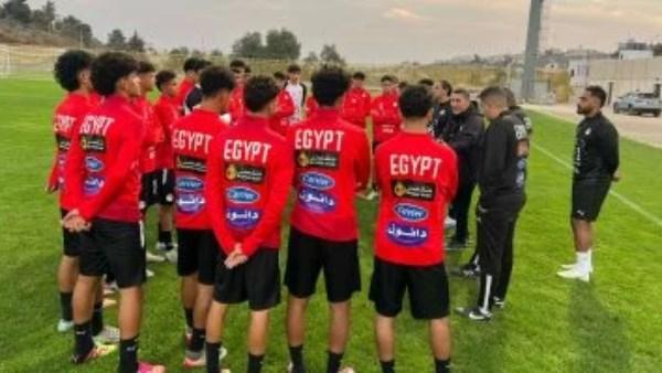 بعثة منتخب الناشئين تطير إلي ليبيا في هذا الموعد!