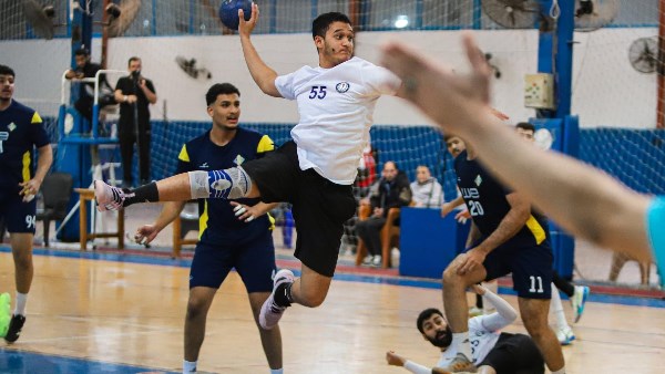 رجال يد سموحة يواصلون الانتصارات بتفوقهم على الجزيرة