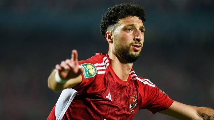 أحمد حسن يعلن إهتمام الأهلي باستعادة خدمات وسام أبو علي