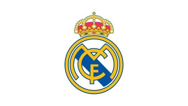عملية جراحية ناجحة لمدافع ريال مدريد