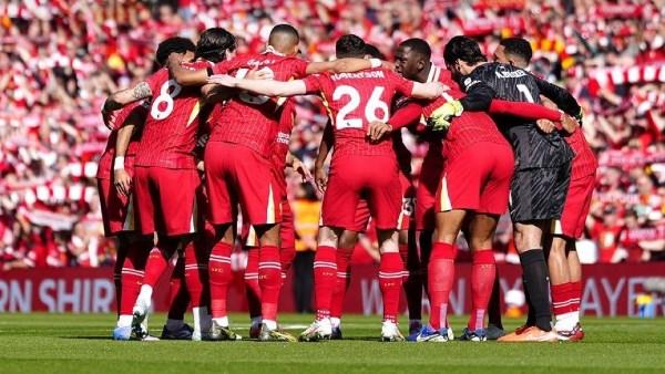 زلزال داخل ليفربول.. 4 نجوم على أعتاب الرحيل بعد محمد صلاح