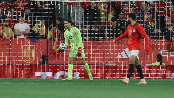 محمد عبدالمنصف يكشف كواليس محاولة ضم مصطفى شوبير للزمالك