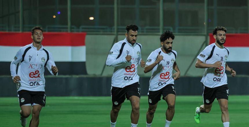 عاجل| الكواليس الأخيرة داخل معسكر منتخب مصر.. انتظام محترف جديد وظهور كندي