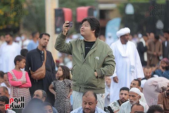 سيلفي العيد والضحكة الحلوة