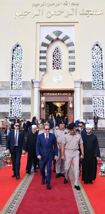 الرئيس عبد الفتاح السيسى عقب صلاة العيد