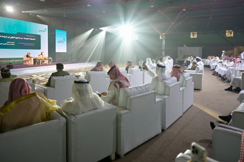 عاجل | الأمين العام لرابطة العالم الإسلامي: الوسطية السعودية قدّمت نموذجاً عالمياً متوازناً للإسلام المعتدل