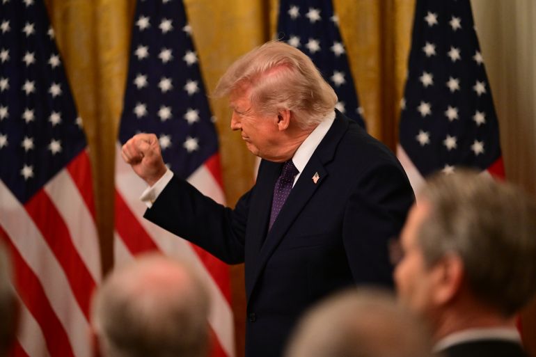 Swearing In event for Chairman of the Federal Reserve Kevin Warsh- - WASHINGTON, D.C., UNITED STATES - MAY 22: President of the United States Donald J. Trump speaks during the swearing in event for Chairman of the Federal Reserve Kevin Warsh at the White House, Washington, D.C., US, May 22, 2026. President Donald Trump participates in the swearing-in ceremony for incoming Federal Reserve Chairman Kevin Warsh this morning. Warsh succeeds outgoing Chairman Jerome Powell, a frequent target of the president over his refusals to quickly lower interest rates. (وكالة الأناضول)