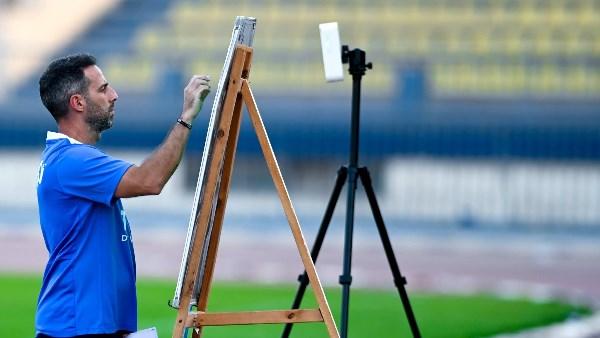 188 ألف دولار.. تفاصيل عقوبة الفيفا على الزمالك بسبب فيريرا