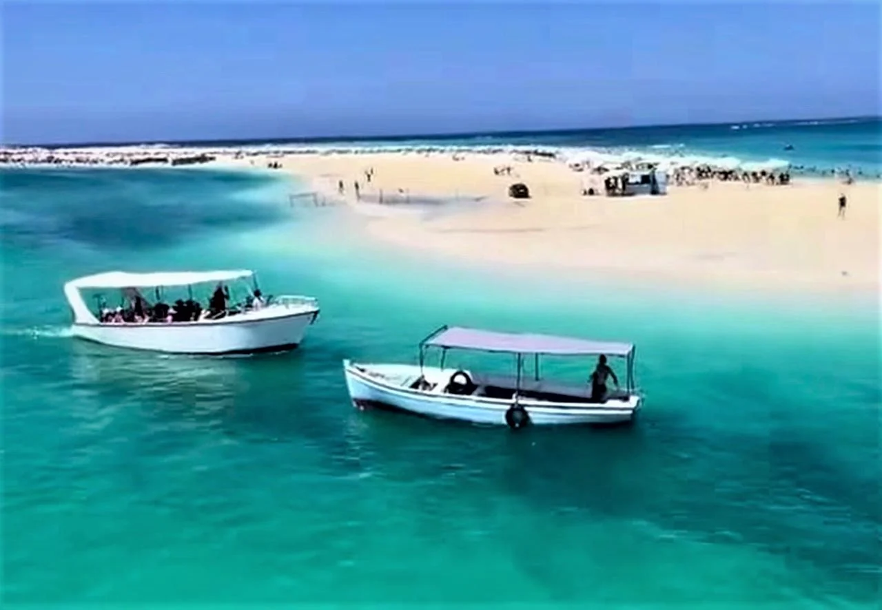 شاطئ الغرام اشهر شواطئ مطروح شاطئ الغرام اشهر شواطئ مطروح