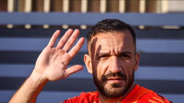 علي معلول لـ جماهير الصفاقسي التونسي: إلى من جعلوا الفشل نجاحاً واليأس أملاً.. شكراً