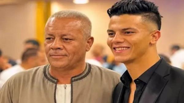قلوبنا معاك.. أيمن يونس ينعى والد محمد شحاتة لاعب الزمالك